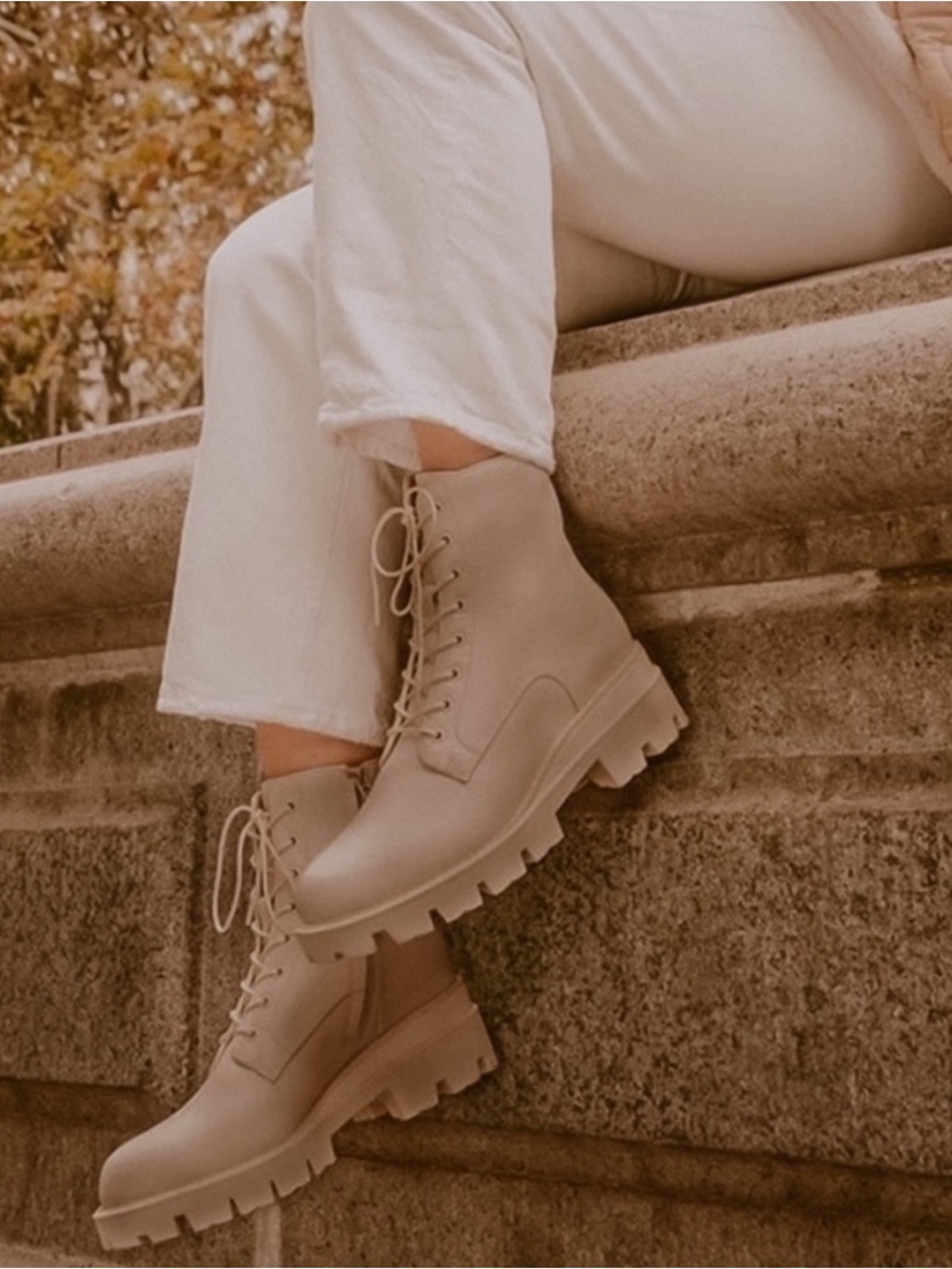 SAM EDELMAN Garret Combat Platform Boot in Sesame